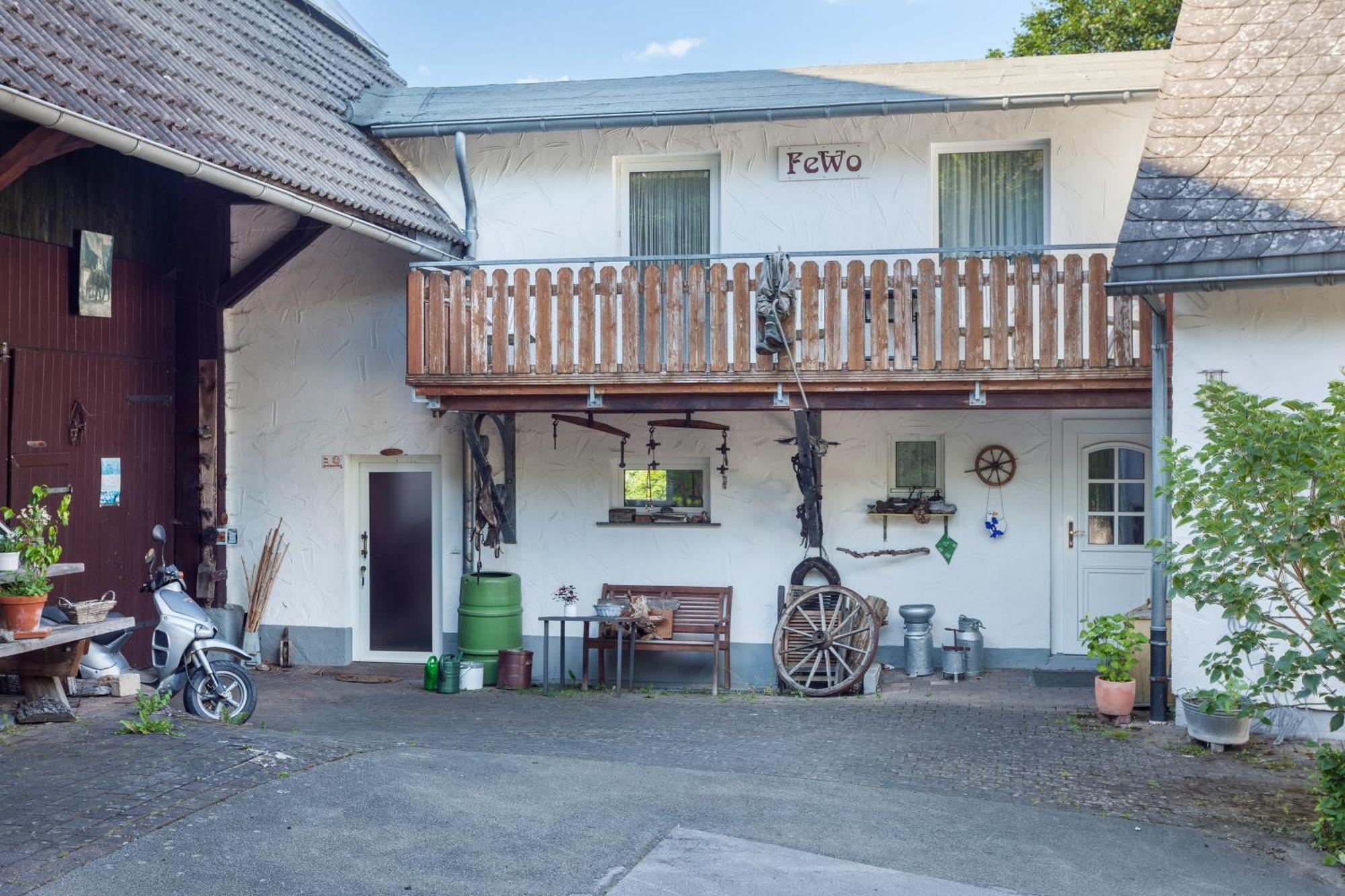 Ferienwohnungen Lindenhof ヴィリンゲン エクステリア 写真